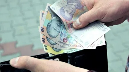 Lovitură dură pentru românii plecați în străinătate! Cele mai uriașe prețuri de până acum! Peste un milion de persoane au fost afectate de criză