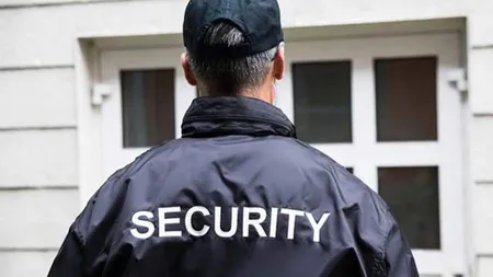 Câți bani câștigă un paznic de noapte in 2022? Salariile agenților de pază pornesc de la 1.300 de lei! Care e suma maximă la care pot ajunge?