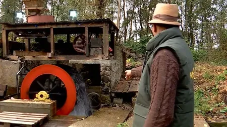 Un bărbat a avut o idee inedită pentru a scăpa de facturi. „Nu sting becurile. Și așa nu plătesc”