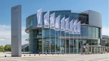 Vești bune pentru angajații Audi! Vor alege singuri când să vină la birou și vor beneficia de un voucher de 750 de euro pentru echipamentele de acasă