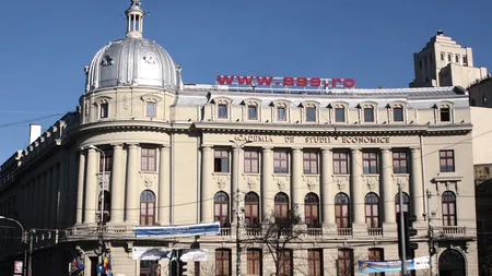 ASE a plătit 6.800.000 euro pentru a achiziționa o clădire istorică aflată în imediata sa apropiere. Campusul academiei va ocupa de acum încolo întregul semicerc al Pieței Romane