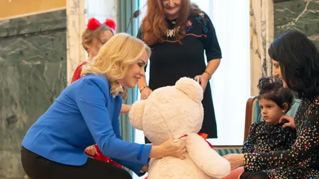 Gabriela Firea dă startul programului de stimulare a natalităţii: Din 5 decembrie se pot depune deja cererile