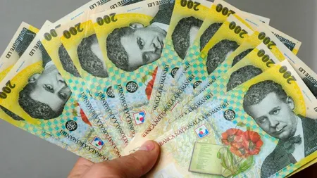 Salariul minim pe economie la 3.000 lei, în 2023. Anunţul făcut de BNS