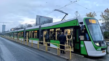 Cum le-au pus în circulație, cum s-au stricat! Primul tramvai Imperio de la Astra Arad s-a defectat la câteva ore de la inaugurare