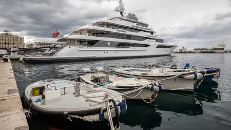 Superyachtul unui apropiat al lui Putin va fi scos la vânzare. Banii vor merge spre puşculiţa lui Zelenski