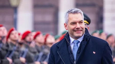 Cancelarul Austriei, Karl Nehammer, copiază discursul lui Trump: Bulgaria are nevoie de un gard la graniţă, care să fie construit cu banii UE