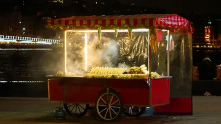 Polițiștii vor putea confisca marfa vânzătorilor ambulanți care comercializează produse în mod ilegal