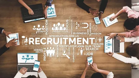 Procesul de recrutare al forței de muncă a ajuns la 4 luni. Angajatorul, la mâna candidatului. Piața muncii este de partea viitorului angajat