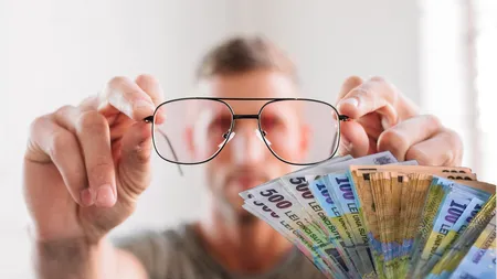 Dacă lucrați în fața unui monitor, angajatorul trebuie să vă asigure ochelari de vedere sau să deconteze costul acestora. CJUE a decis!