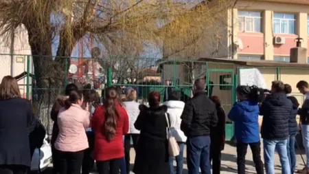 Cum arată declarația pe care părinții o depun la angajator pentru a beneficia de deducere de 100 lei pentru copiii înscriși la școală sau grădiniță