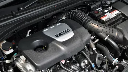 Era mașinilor cu motor termic se încheie. Comisia Europeană a aprobat regulamentul. De când se opresc vânzările acestora