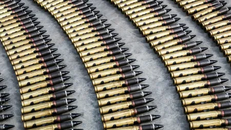 România va produce mai multă muniție de război. Producția este dedicată tuturor țărilor membre NATO. Ministrul Economiei a făcut declarații în acest sens