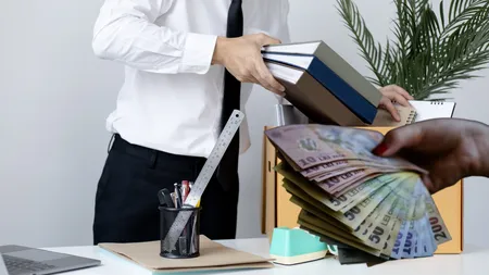 Un bugetar nu a mai suportat să stea degeaba, așa că a decis să-și dea demisia. Era plătit cu 6.500 lei pe lună doar pentru prezența fizică