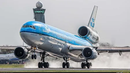 Avion mai ieftin decât o mașină. ANAF vinde modele de McDonnel Douglas confiscate. Prețuri începând de la 4.000 de euro