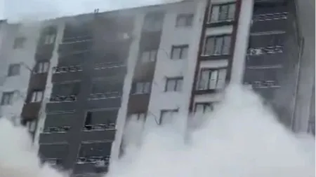 În ce hal sunt construite blocurile din Turcia. Construcția de anul trecut, era în conformitate cu cele mai recente reglementări privind cutremurele. Ruină în doar 5 secunde