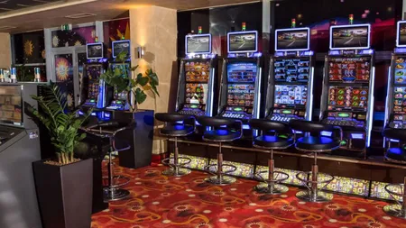 Jocurile de noroc vor fi duse departe de ochii copiilor. Senatorul care duce sălile de noroc la marginile orașelor. Era și timpul să se întâmple