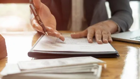 S-a lansat calculatorul care face minuni! Cu el poți afla dacă salariul tău este corect