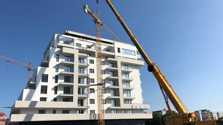 Dezvoltatorii imobiliari nu s-au învățat minte! Problema uriașă a Capitalei - se construiește în continuare ilegal!