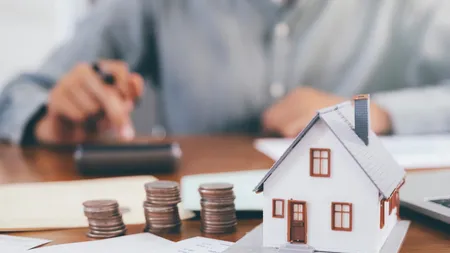 ChatGPT, sfaturi pentru tinerii care vor să ia un credit ipotecar: Costul pe termen lung poate fi afectat de mai mulţi factori
