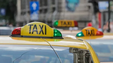 Un taximetrist care a refuzat să transporte o clientă maghiară a fost amendat cu 500 lei. Emil Boc: „Acest gest este de neacceptat”