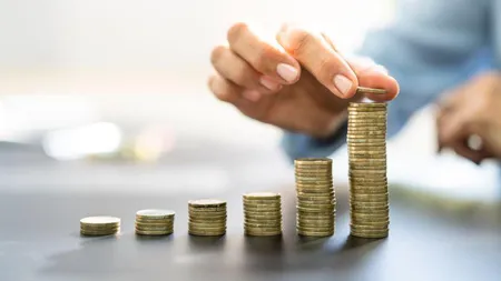 Vești bune pentru români! A crescut salariul minim pe economie cu 17,6% față de anul precedent
