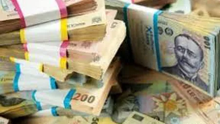 Românii în căutarea celor mai mici credite. Specialiștii anunță că România nu va fi afectată de criza produsă în sectorul bancar american