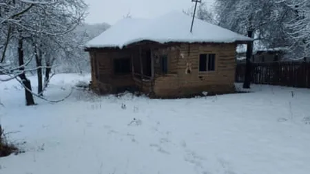 Românii își cumpără case vechi la țară, dar mai are rost să fie renovate sau ar trebui simplu să fie dărâmate? Dilema unui bărbat în legătură cu locuința recent achiziționată