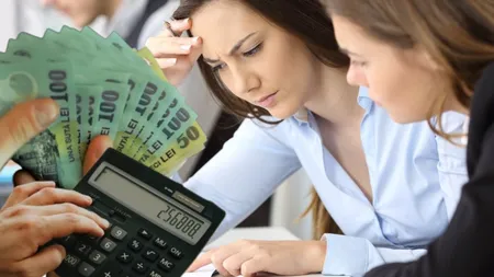 Situație bizară. O româncă s-a trezit că are datorii la bancă, fără să împrumute bani. „Mi se pare incredibil să te trezești dator când nu ai luat un leu niciodată”