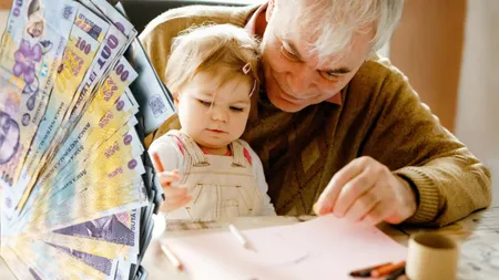 Vești bune pentru bunicii care au grijă de nepoți! Guvernul alocă noi sume de bani
