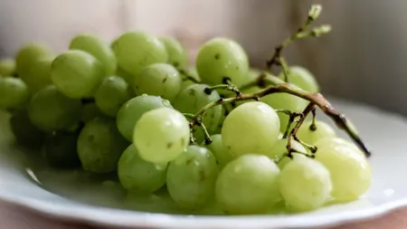 Caz șocant! Ce a găsit o femeie în caserola cu struguri. I s-a tăiat pofta de fructe instant