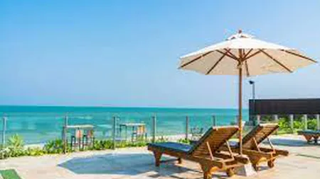 Familia cu 1.000 de lei buget pentru o vacanță, luată în râs de internauți „Ce vrăjeală intelectuală. Nu puneți botul. E lumea plină de impostori și farsori”