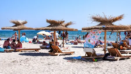 Sondaj Bestjobs: Ce fac angajaţii în minivacanţa dintre 1 și 5 iunie. 25% dintre ei au primit bonusuri extrasalariale