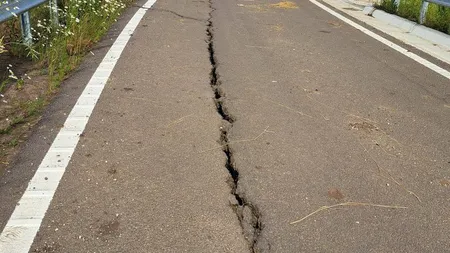 Fisuri majore apărute pe Drumul Expres Craiova-Pitești, la un an de la inaugurare! Parcările sunt închise pe lotul 2 - Centura Slatina