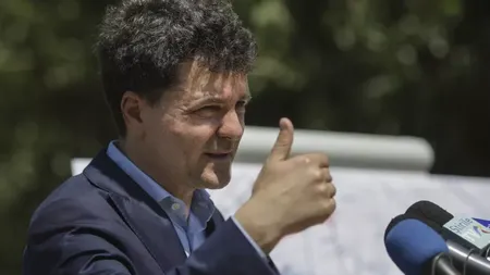 Nicușor Dan jubilează: când vor ajunge toate tramvaiele nou-nouțe la București