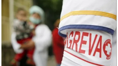 Guvernul oferă prime pentru medici, cu condiția de a opri greva generală! Iată câți bani ar încasa medicii de gardă de la 1 iulie