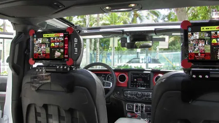 Clienții Uber vor fi asaltați cu reclame în timpul așteptării mașinii și pe durata călătoriei