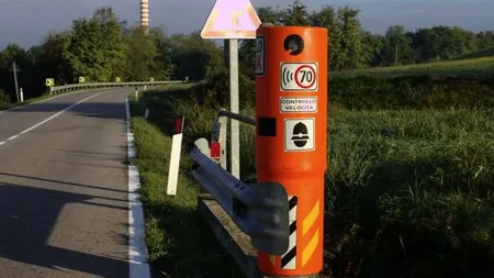 Două camere radar au fost distruse în Italia, una dintre ele fiind aruncată în aer. Într-o lună, au amendat 24.000 de șoferi