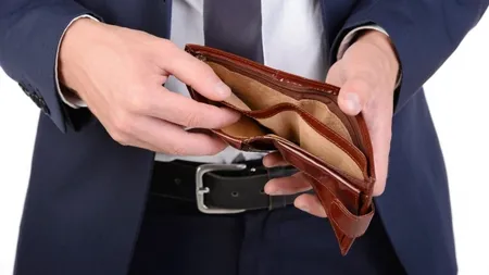 STUDIU: 3 din 10 europeni au o situație financiară precară. 46% au renunţat să îşi mai încălzească locuinţele