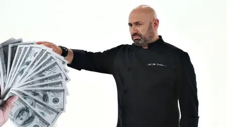 Sumele ireale pe care trebuie să le scoți din buzunar în restaurantul lui Cătălin Scărlătescu. Cât costă un burger și o porție de cartofi prăjiți