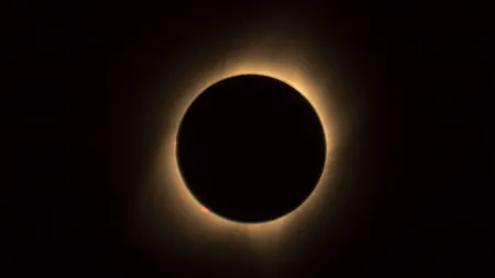 Fenomen unic în România! Ce se va întâmpla cu luna pe 28 octombrie?