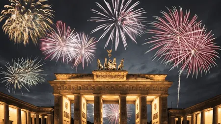 Revelion 2024. Unde poți petrece noaptea dintre ani în Europa cu bani puțini