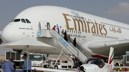 Emirates caută români! Peste 200 de posturi sunt disponibile, iar recrutările sunt în București