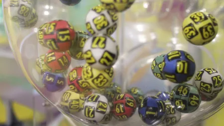 Un bărbat a câștigat 1,95 milioane de dolari la Loto cu o schemă proprie. A jucat de șase ori la rând aceleași numere