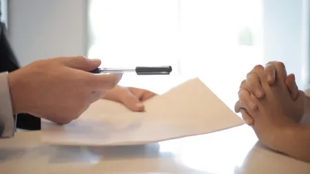 Acte necesare pentru vânzarea sau cumpărarea unei case în 2024. Ce taxe trebuie să plăteşti