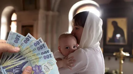 Câți bani trebuie să dai la un botez în 2024. Suma diferă în funcție de gradul de rudenie