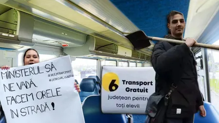 Elevii intră în grevă! Aceștia au început protestele față de măsurile privind gratuitatea de transport: „Transportul sau demisia!”