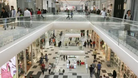 Vești bune pentru clienții români. Reduceri de 80% în mai multe magazine. Există produse vândute cu doar 1 leu în mall-uri