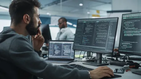 Joburi plătite cu salarii de până la 5.000 de euro pentru tinerii români. Care sunt domeniile cele mai bine plătite