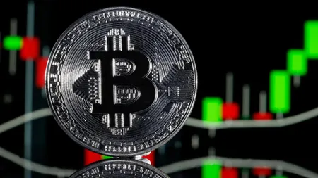Bitcoin continuă să crească. Cât a ajuns să coste cea mai mare criptomonedă