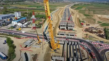Autostrada A1 Sibiu-Pitești prinde contur. Au apărut noi imagini cu Pasajul Bascov pe lotul 5 Pitești-Curtea de Argeș. Când se închide circulația din cauza lucrărilor
